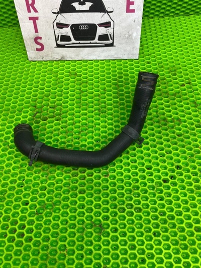 8W0819370C Патрубок системы охлаждения Audi A4 (B9), 8W2, 8W5 Audi A4 B9 (2015—2020) 8W5 2017