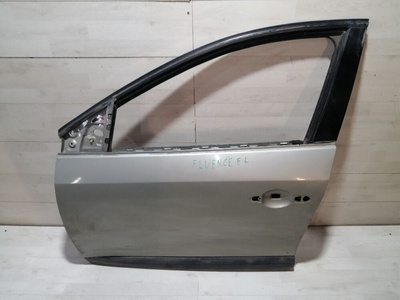 801015934R Дверь Renault Fluence I (2009—2013) Renault Fluence I (2009—2013) L30R 2013