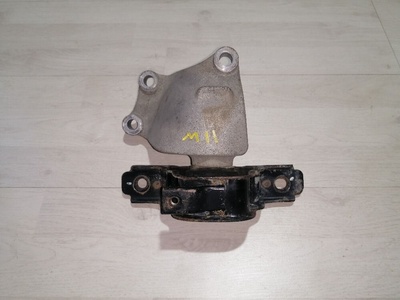 M111001110BA Опора двигателя Chery M11 (A3) A3 (2010—2015) Chery M11 (A3) A3 (2010—2015) 2013