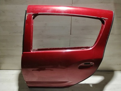 821010747R Дверь Renault Sandero II (2013—2018) Renault Sandero II (2013—2018) 2016