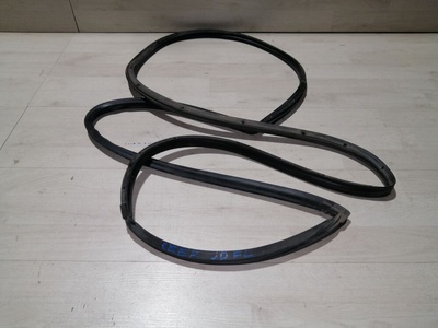 82130A2000 Уплотнитель двери Kia Ceed JD (2012—2015) Kia Ceed JD (2012—2015) JD 2015