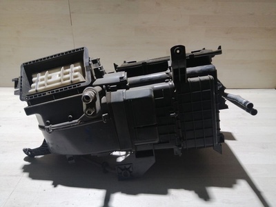 B3745200C1 Сервопривод отопителя LIFAN Solano 620 (2008—2015) LIFAN Solano 620 (2008—2015)