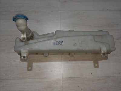 A135207010 Бачок омывателя Chery Very A13 (2011—2014) Chery Very A13 (2011—2014) 2013