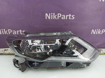 260106FP1A ФАРА ПРАВАЯ NISSAN X-TRAIL T32 ГАЛОГЕН REST 8589 NISSAN