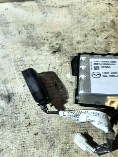 C513665G0B Датчик дождя Mazda CX-5 I (2011—2015) 280 2014 C513-66-5G0B
