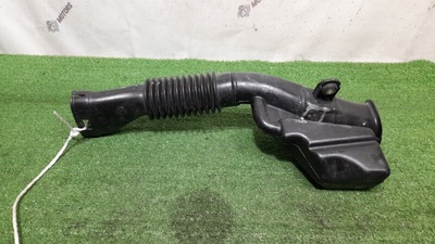 ZJ2013200 воздухозаборник Mazda Demio DY3W 2007 ZJ20-13-200
