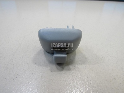 8W0857562ADT4 Кронштейн солнцезащитного козырька VAG A5/S5 (F5) 2017