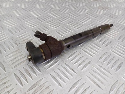 057130277M Форсунка Audi A8 D3 2006
