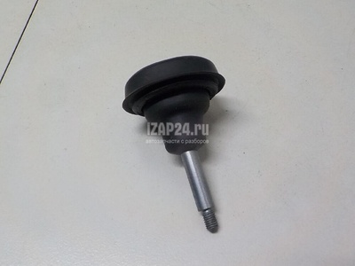7C3827475C Фиксатор VAG Crafter 2016