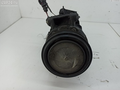 8E0260805BF Компрессор кондиционера Audi A4 B7 (2004-2008) 2005