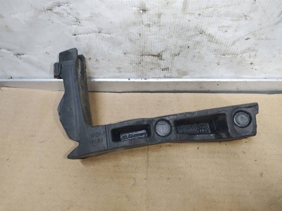 8K0823721 Уплотнитель Капота Audi A4 B8/8K 2010