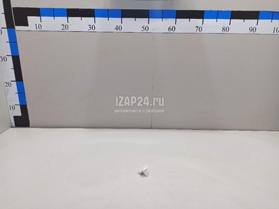 67869F4020 Крепеж (клоп) Toyota RAV 4 2019