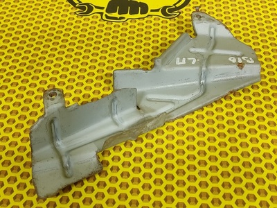 8051995F0A Кронштейн двери Nissan Almera Classic B10 2006