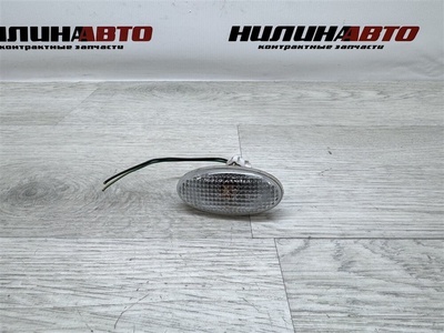 GJ6A51120E Повторитель поворота в крыло Mazda 6 GG 2004