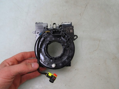255546UA1A qashqai iii j12 23r клокспринг airbag подушки воздушного