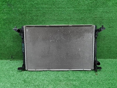 8W0121251H Радиатор охлаждения Audi A4 B9 (2015-н.в.) Audi Параметр: Модель 2015