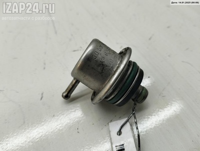 037133035C Регулятор давления топлива Volkswagen Passat B4 1995