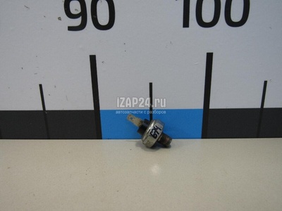 3782080G01 Датчик давления масла Suzuki Space Wagon (N3,N4) (1991 - 2000)