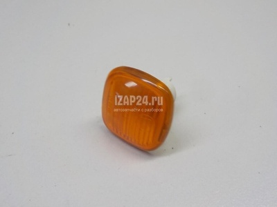 1U0949127 Повторитель на крыло желтый VAG Octavia (1997 - 2000)