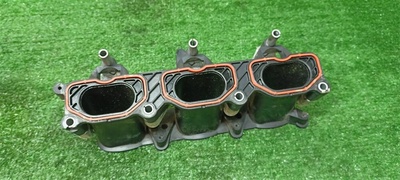 06E133110 коллектор впускной Audi A6 (C6 4F) 2004-2011