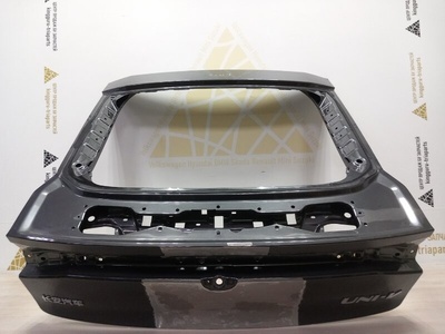 C281F2701080101 Крышка багажника Changan UNI-V 1 2022-2024