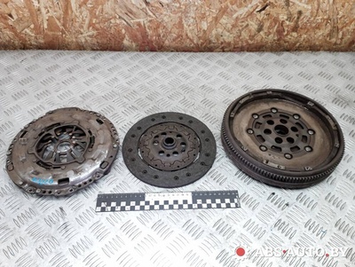 03G105264R Комплект сцепления Volkswagen Caravelle T5 2007 ,ZSB266BA,03G141031K,F2201,03G141025C
