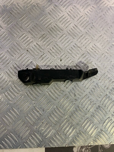 86516A2000 КРОНТШТЕЙН БАМПЕРА KIA CEED 2 JD 2013 86516-A2000