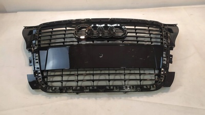 8P0853651M решетка радиатора радиатора audi a3 s3 8p