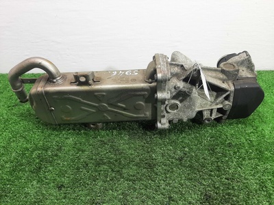 03L131512CF Радиатор системы EGR Audi A4 B8 (8K2) рестайлинг 2012 - 2015 2012 ,