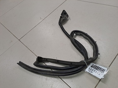 4G0839717C Уплотнитель двери задней левой Audi A6 S6 C7 2011-2018