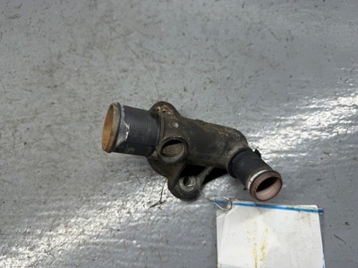 9618664080 Фланец (тройник) системы охлаждения Citroen Berlingo 1 1997