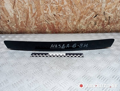 G21C50811 накладка подсветки номера Mazda 6 GG 2007