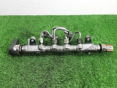 03L130089P Топливная рампа Audi A4 B8 (8K2) рестайлинг 2012 - 2015 2012 ,