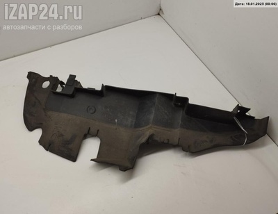 4B0121283R Диффузор (кожух) вентилятора радиатора Audi A6 C5 (1997-2005) 2004