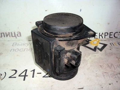 03L906461 Датчик массового расхода воздуха VW Golf 4/Jetta 4/Passat B5/Т4/AUDI A4/A6 1.9/2.5 DT б\у (арт. )