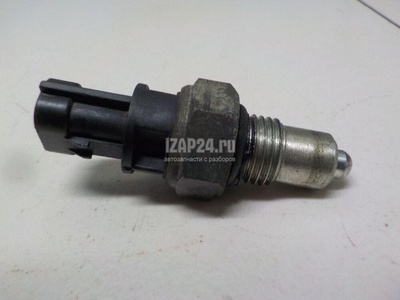 3761076G10 Датчик включения заднего хода Suzuki Jimny (FJ) (1998 - 2019)
