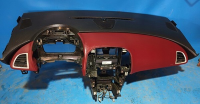 13583455 Панель панель торпеда opel astra iv j gtc morello red