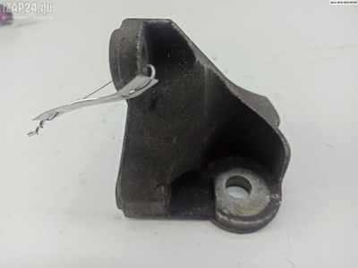 8D0399113AA Кронштейн КПП опорный Audi A4 B5 (1994-2001) 1996