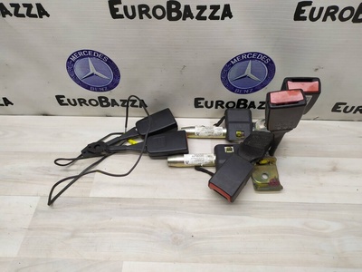 A2038602069 Ответная часть ремня безопасности Mercedes W203 Mercedes W203 C 2000-2007