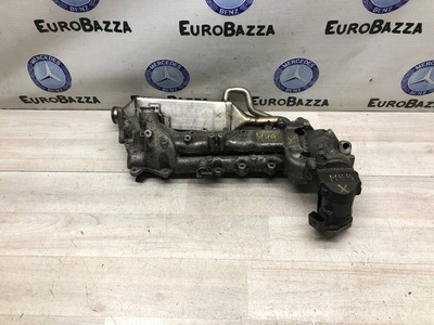 A6420905437 Впускной коллектор левый с клапаном Mercedes Om642 Mercedes W164 ML 2005-2011
