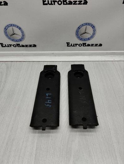 A1633200073 Кронштейн бокового торсиона Mercedes W163 Mercedes W163 ML 1997-2005