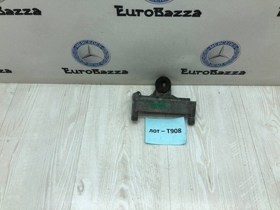 A6420101740 Кронштейн крышки ремня Mercedes Om642 Mercedes W218 CLS 2011>