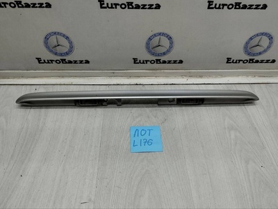 A2027400293 Молдинг крышки багажника Mercedes W202 Wagon Mercedes W202 C 1993-2000