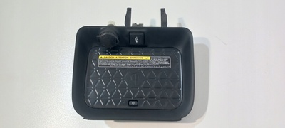 Toyota rav4 rav 4 v зарядное устройство индукционная indukcja usb 861c0 - 42011 - c1