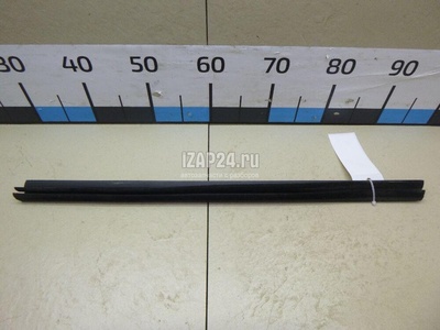 1Z5839479C Уплотнитель (внутри) VAG Octavia (A5 1Z-) (2004 - 2013)