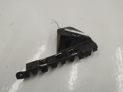 MN105208 Кронштейн крепления бампера переднего Mitsubishi Colt (2004-2008) 2006
