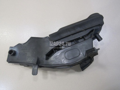 668620021R Крышка петли капота Renault Megane III (2009 - 2016)