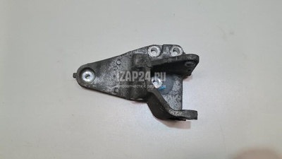 117101LA0A Кронштейн генератора Nissan Patrol (Y62) 2010