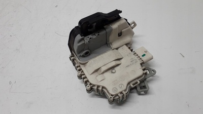 A60411 Audi a6 c6 04 - 11 замок левый передняя 4f2837015d 6pin