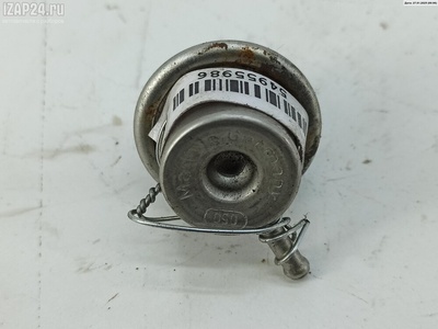 037133035C Регулятор давления топлива Audi 100 C4 (1991-1994) 1993
